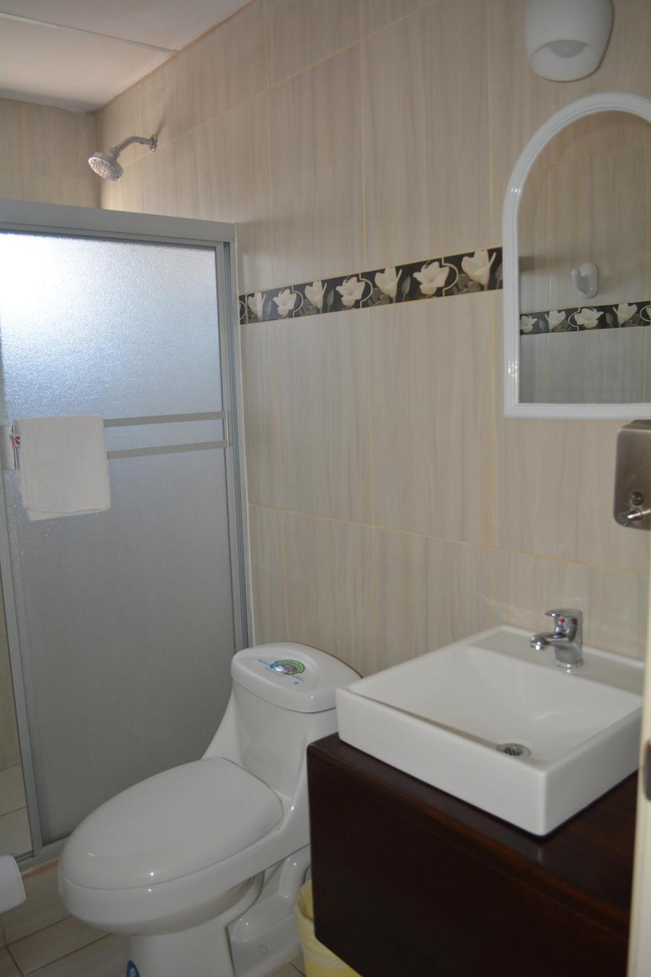 Hostal Muyuyo Puerto Ayora  Eksteriør billede